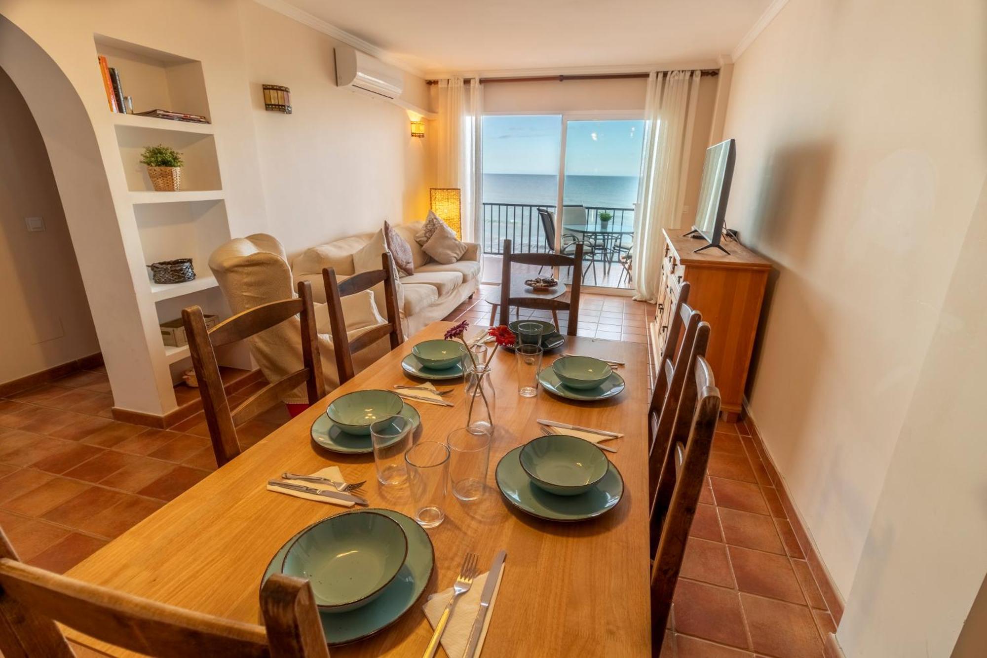 Rentitspain Apartamento Arce 13 Balcon Con Vista Al Mar 네르하 외부 사진