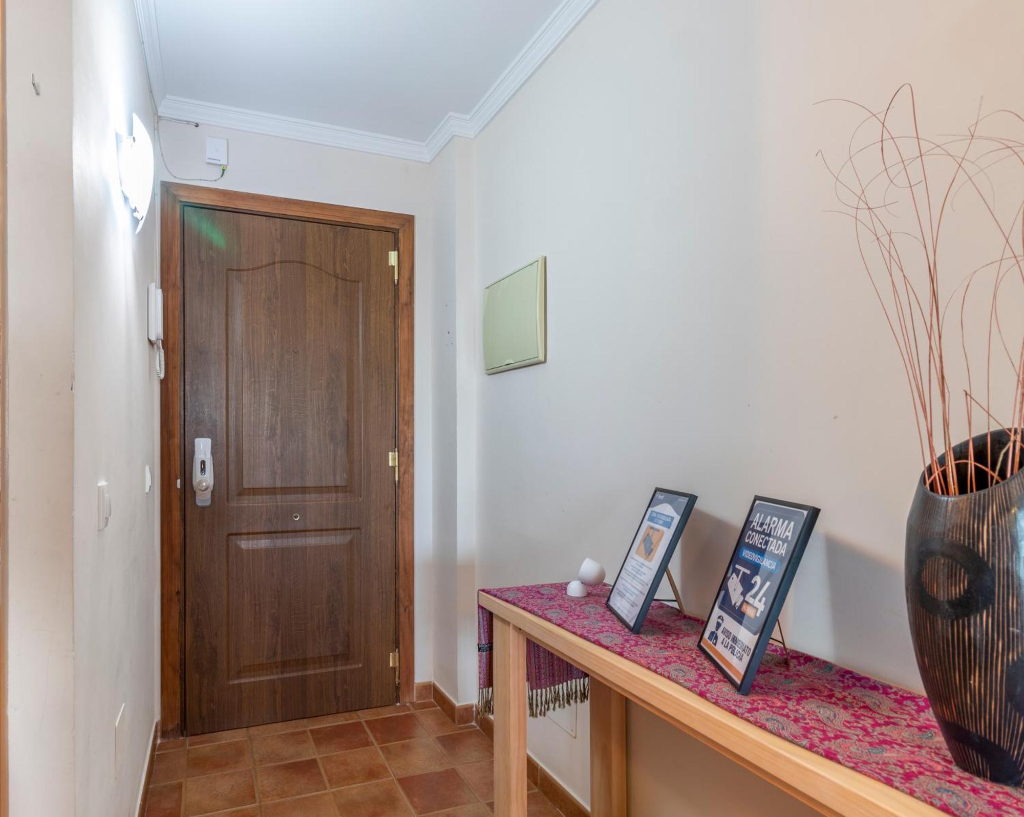 Rentitspain Apartamento Arce 13 Balcon Con Vista Al Mar 네르하 외부 사진