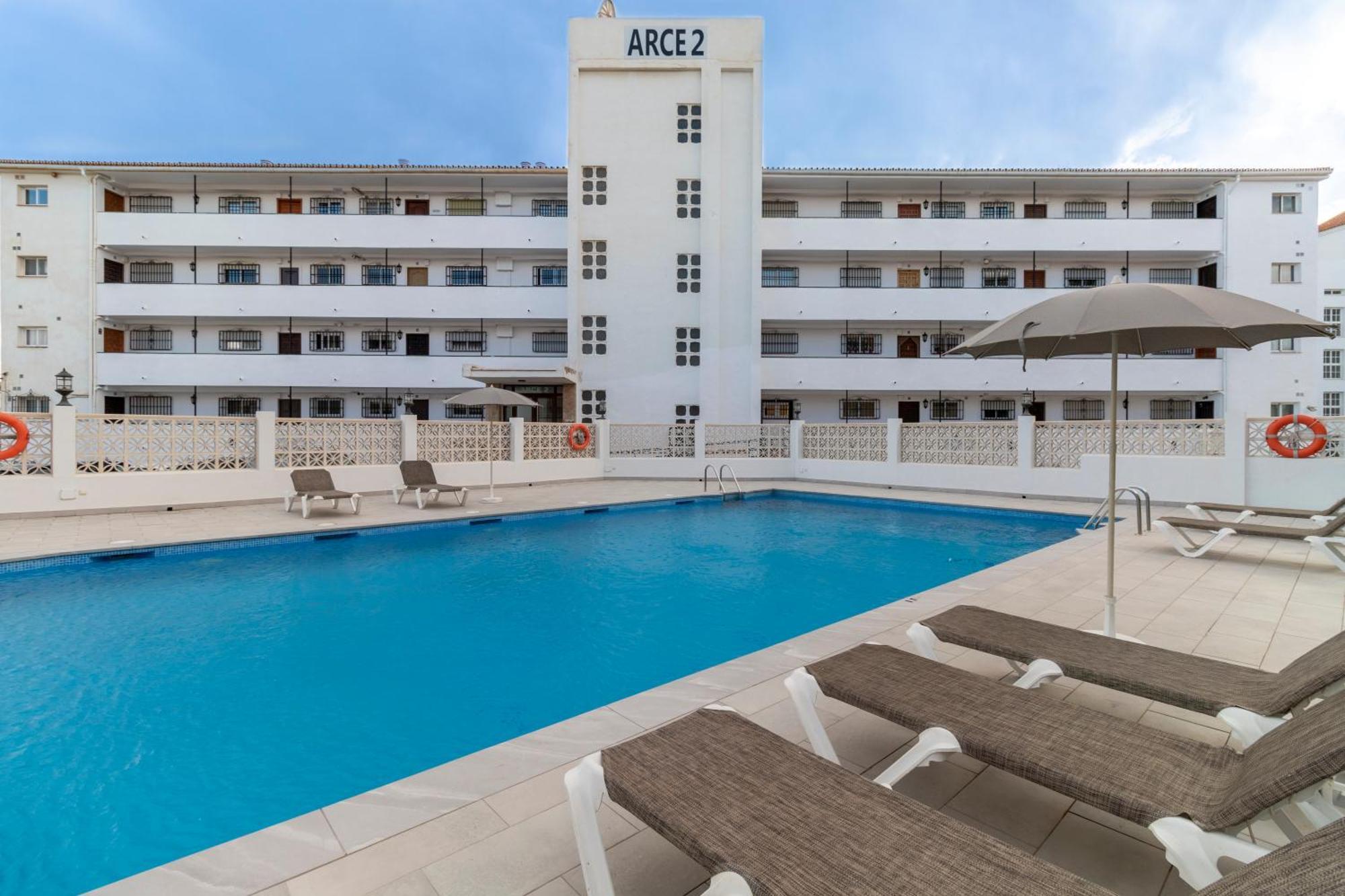 Rentitspain Apartamento Arce 13 Balcon Con Vista Al Mar 네르하 외부 사진