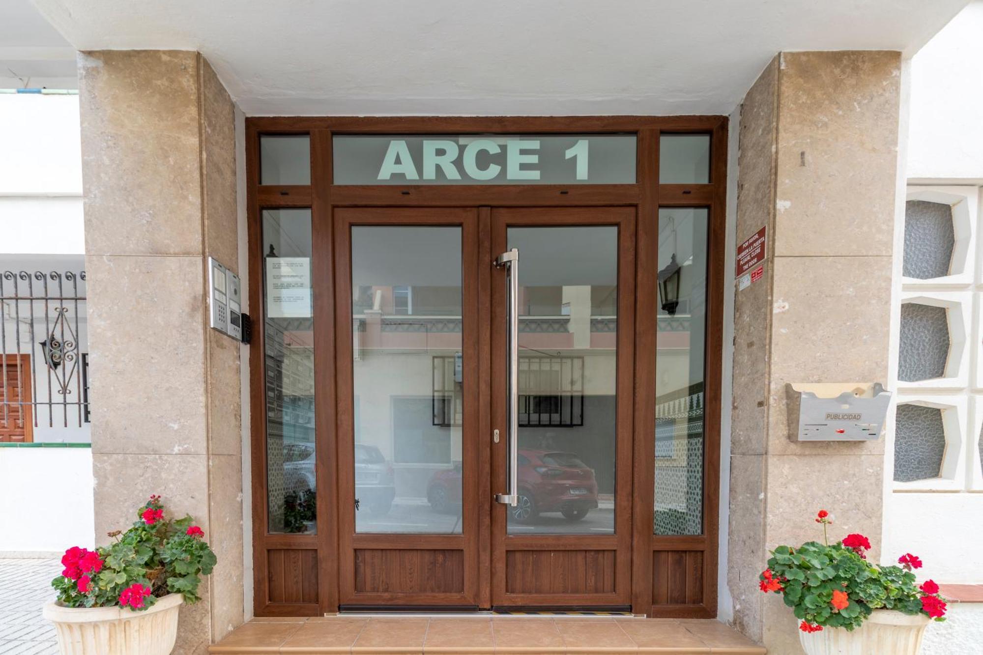 Rentitspain Apartamento Arce 13 Balcon Con Vista Al Mar 네르하 외부 사진