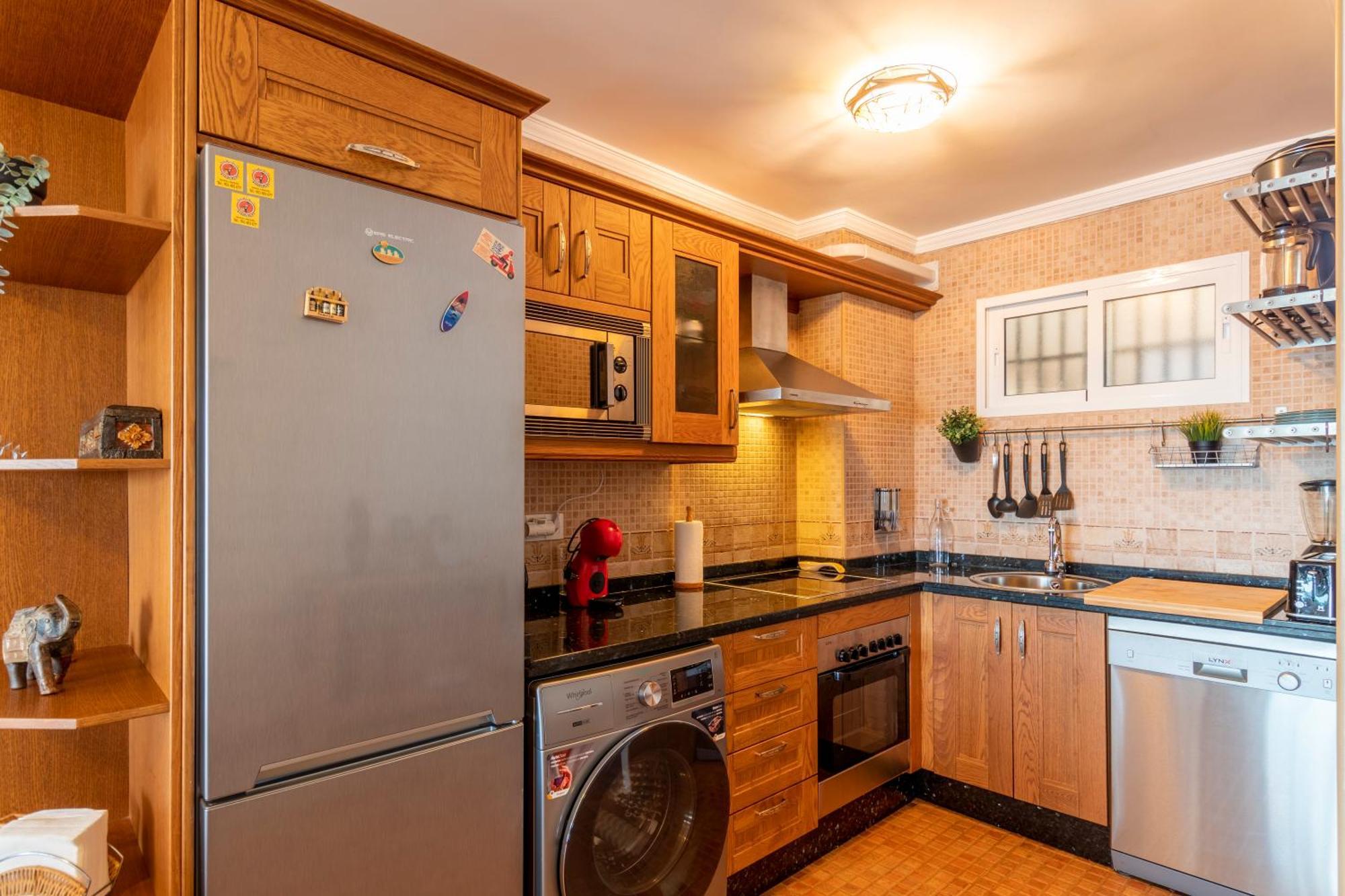 Rentitspain Apartamento Arce 13 Balcon Con Vista Al Mar 네르하 외부 사진